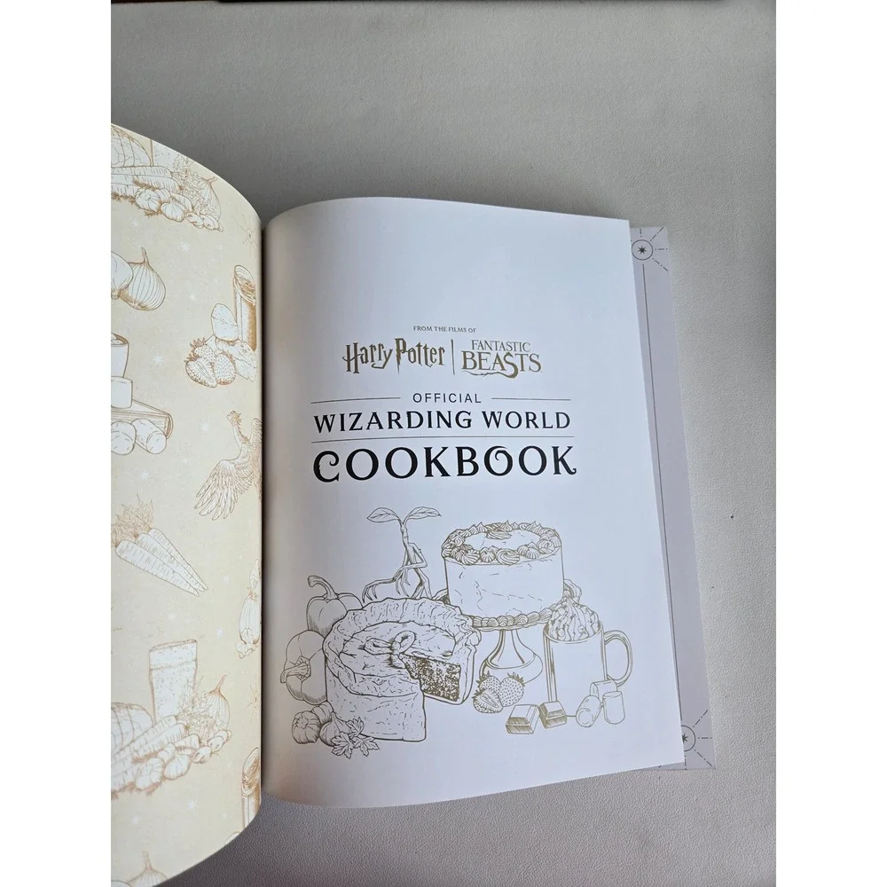 Official Wizarding World Cookbook Harry Potter Fantastic Beasts Hardcover Book